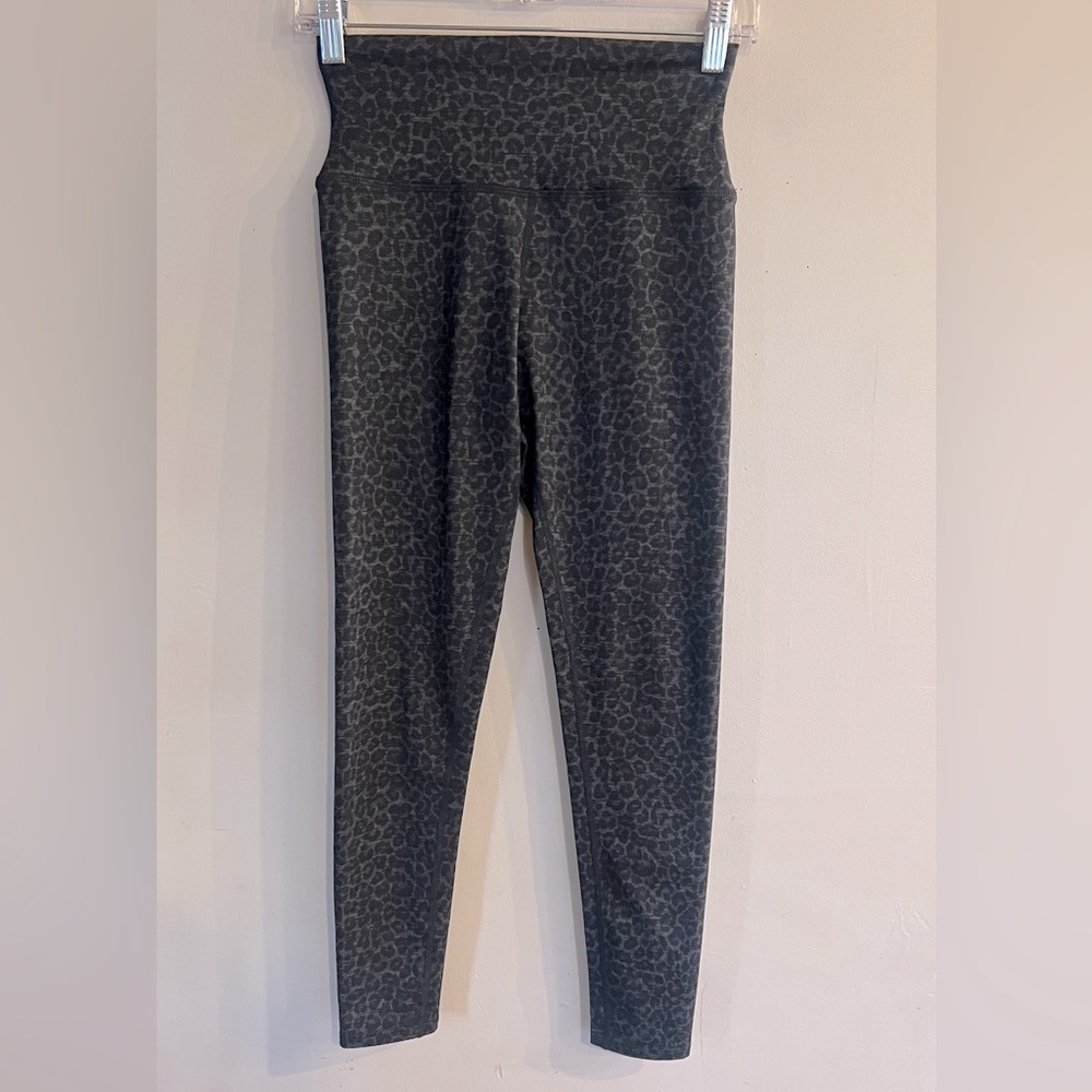 PIXIE LANE Women’s Dark Gray Leopard Print Leggings Size S